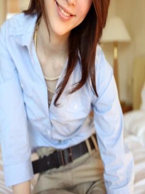 人妻と熟女のつぼみ在籍　鳥居の写真